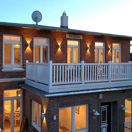 Apartmán Johanna App 2 - Maritimes Wohnen In Bester Lage Mit Suedbalkon & Garten