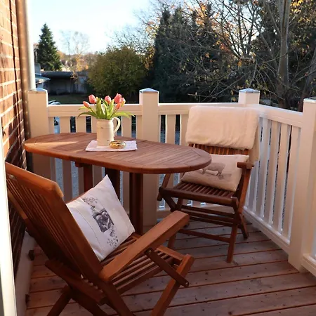 Apartmán Johanna App 2 - Maritimes Wohnen In Bester Lage Mit Suedbalkon & Garten *