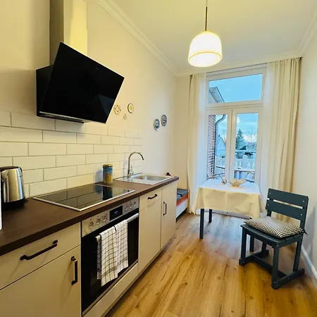 Johanna App 2 - Maritimes Wohnen In Bester Lage Mit Suedbalkon & Garten نيندورف