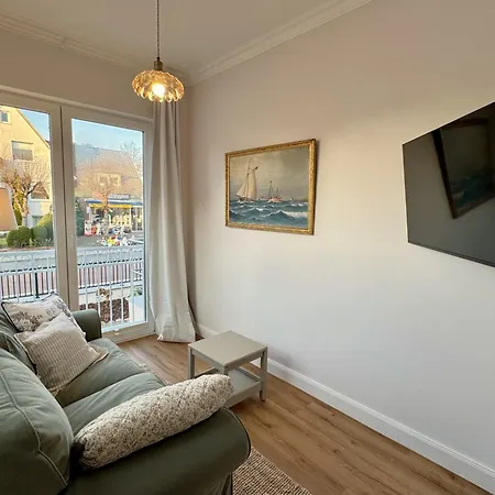 Appartement Johanna App 2 - Maritimes Wohnen In Bester Lage Mit Suedbalkon & Garten