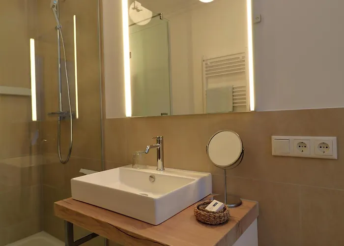 Johanna App 2 - Maritimes Wohnen In Bester Lage Mit Suedbalkon & Garten