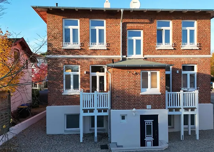 Appartement Johanna App 2 - Maritimes Wohnen In Bester Lage Mit Suedbalkon & Garten *